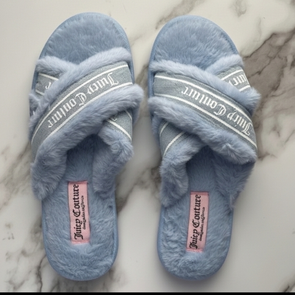 Juicy Couture Light Blue Slippers ☆ Read Description☆ Size 10 ☆ RARE ☆